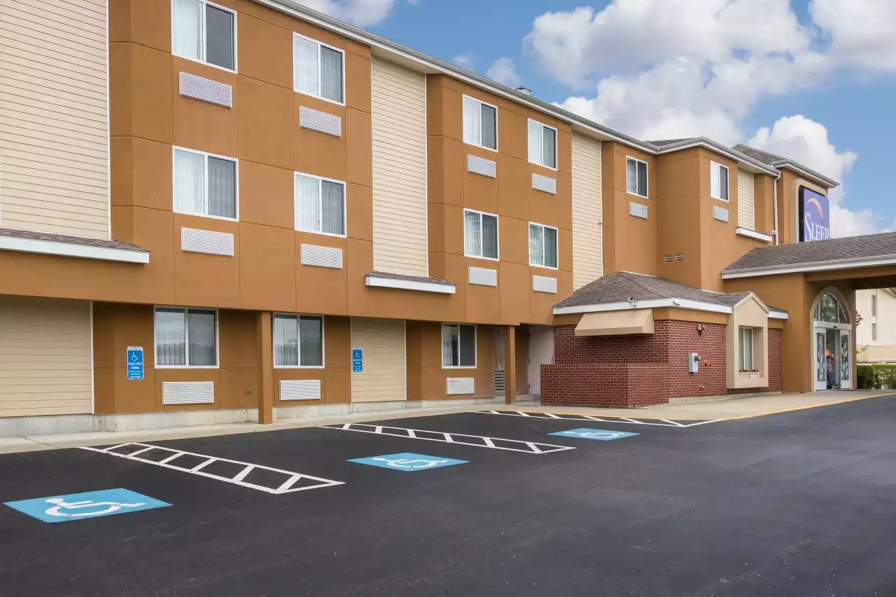 hotel-in-niantic-ct