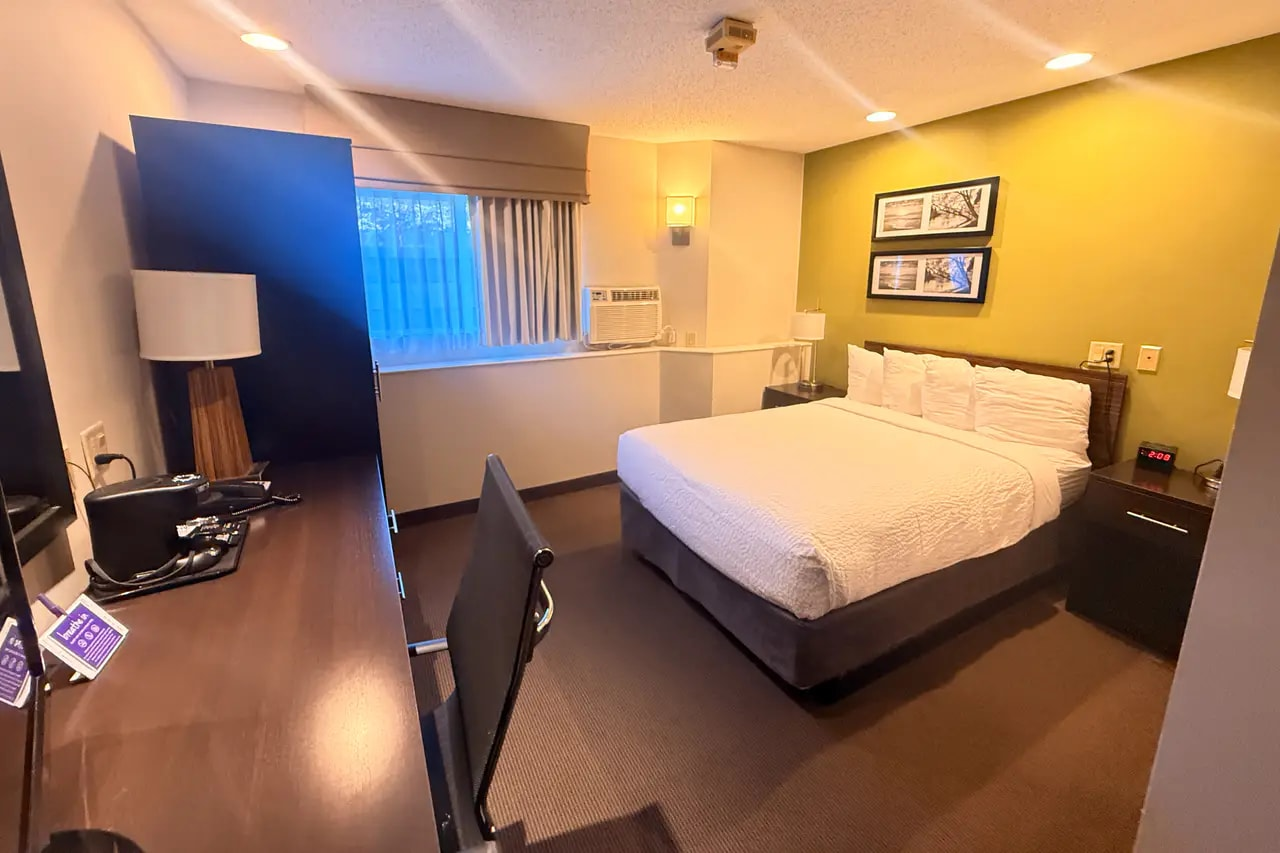 king-bedroom
